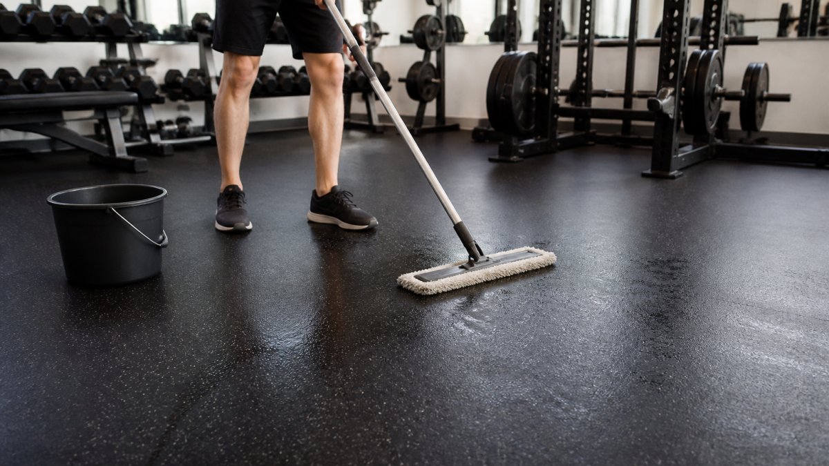 sadan rengores skridsikre gummigulve i fitnesscentre 1792708310 1