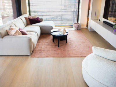 Vivafloors-Rotterdam-Eiken-7810-23-scaled-1476x1106-c-center